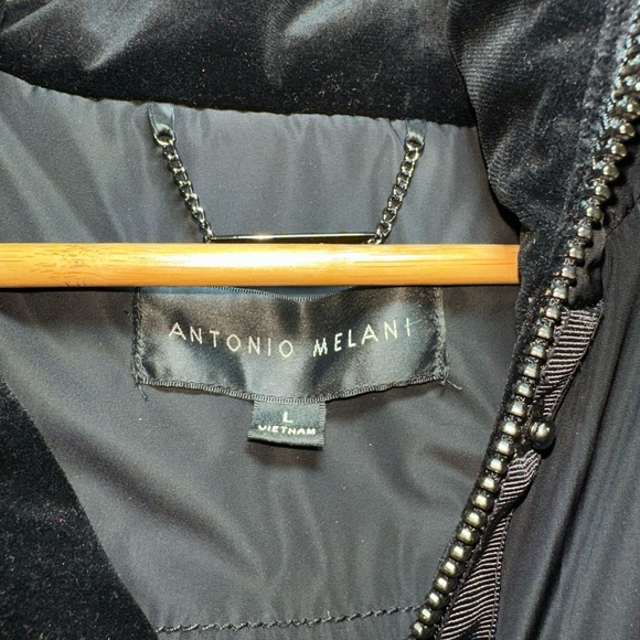 Antonio Melani‎ Velvet Trim Hood Windbreaker Size Large Black - Picture 2 of 5